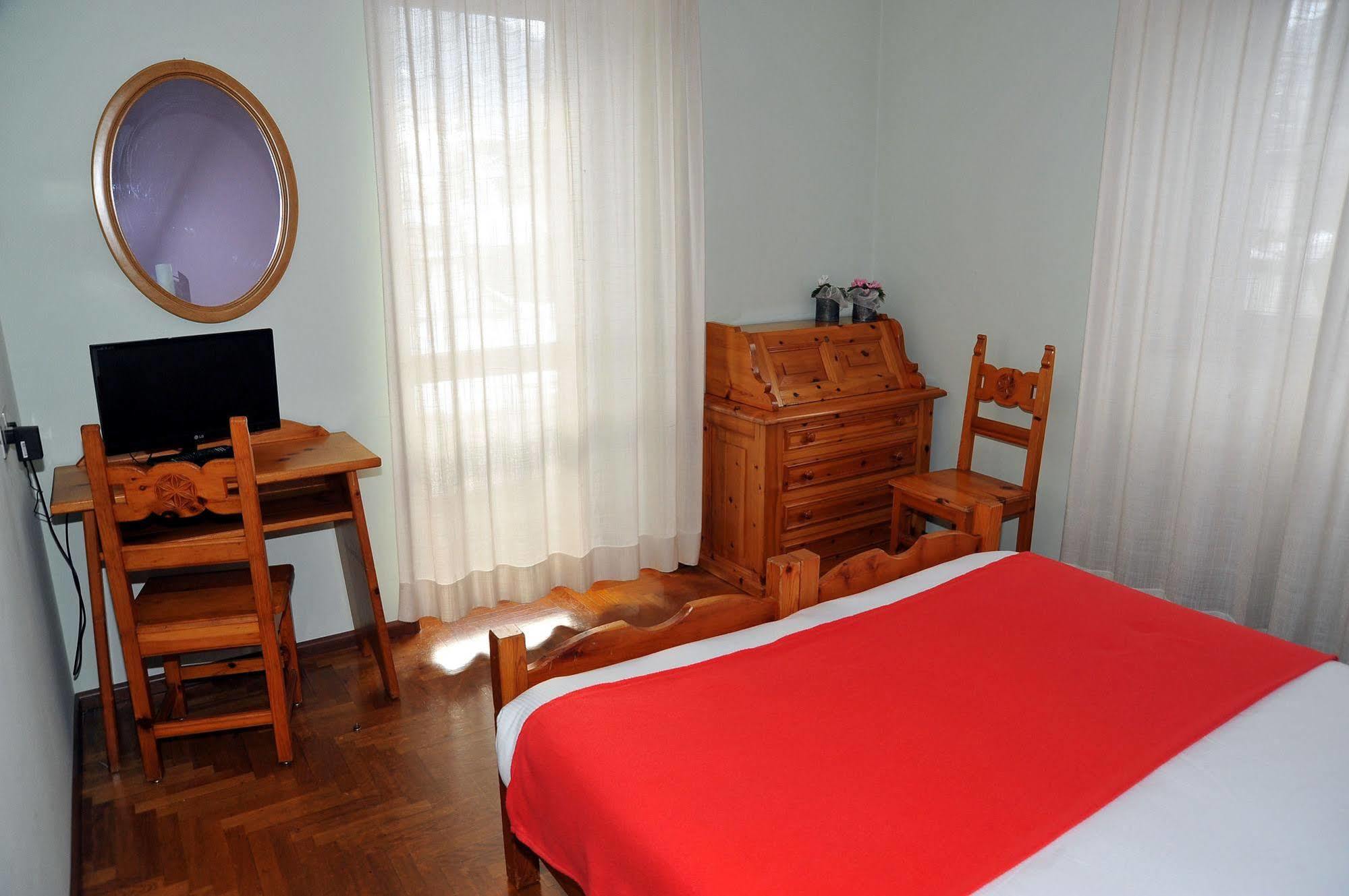 Hotel Nazionale Бормио Экстерьер фото